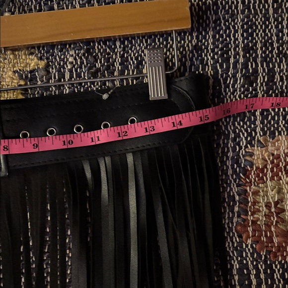 Black Fringe Belt Skirt - Picture 7 of 9